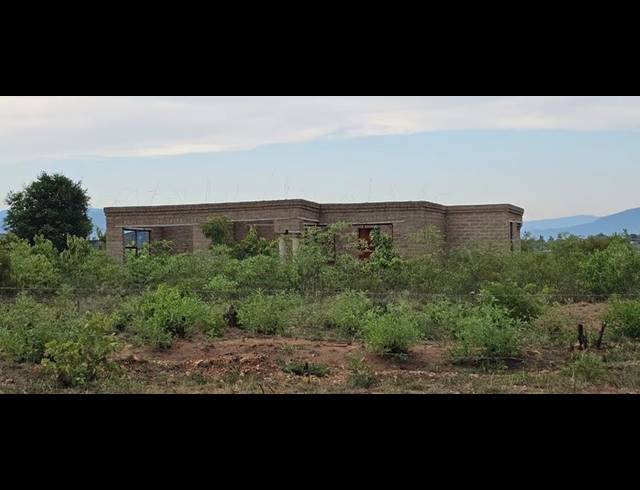 LAND FOR SALE IN VUWANI